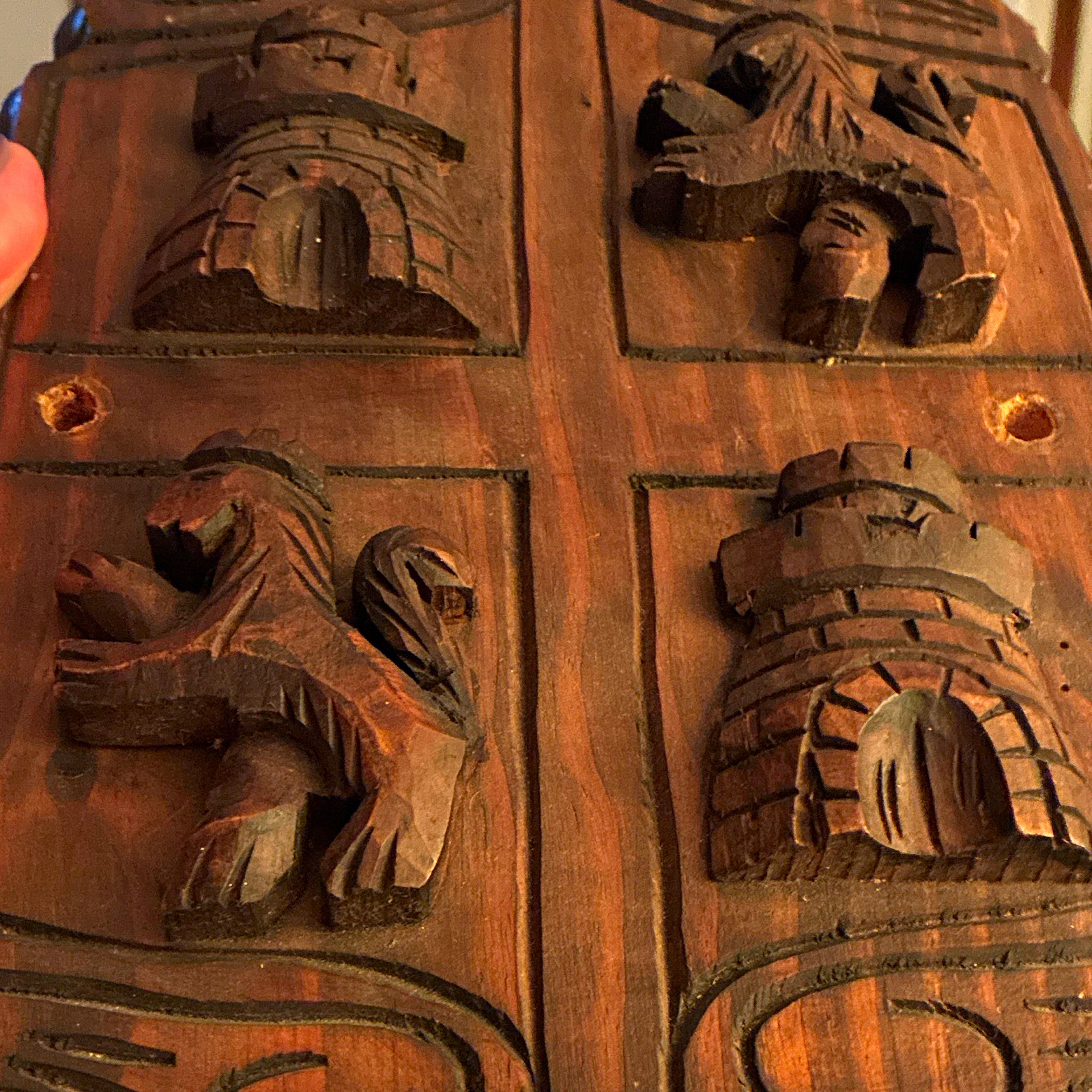 Vintage Hand Carved Wood Spanish Castile Leon Coat of Arms Wall Plaque Heraldic