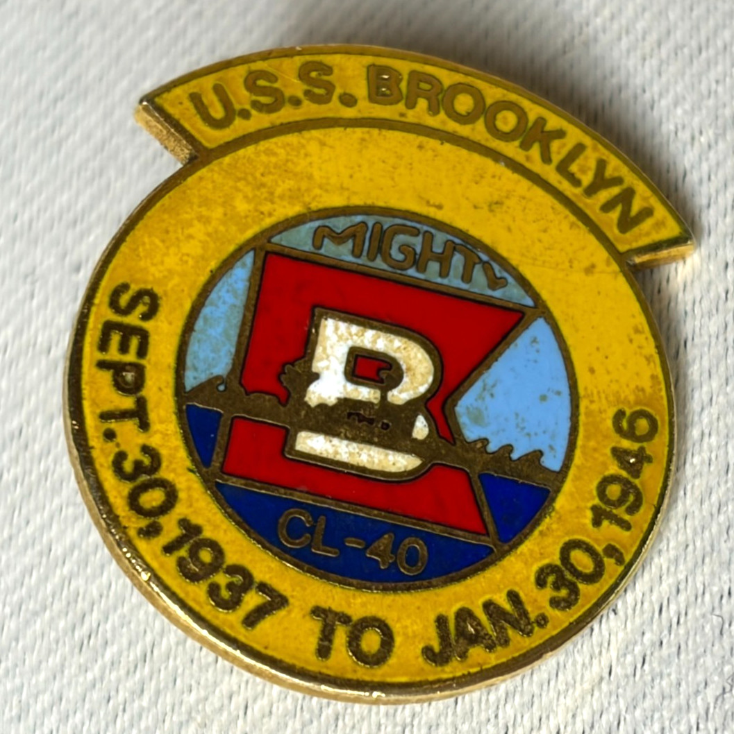 Vintage USS Brooklyn CL-40 Mighty B Cruiser Commemorative Pin WW2 Navy 1937-1946
