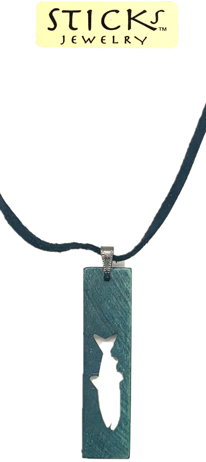 Sticks Jewelry Bone & Leather Columbian Native Amerindian Necklace Green Trout