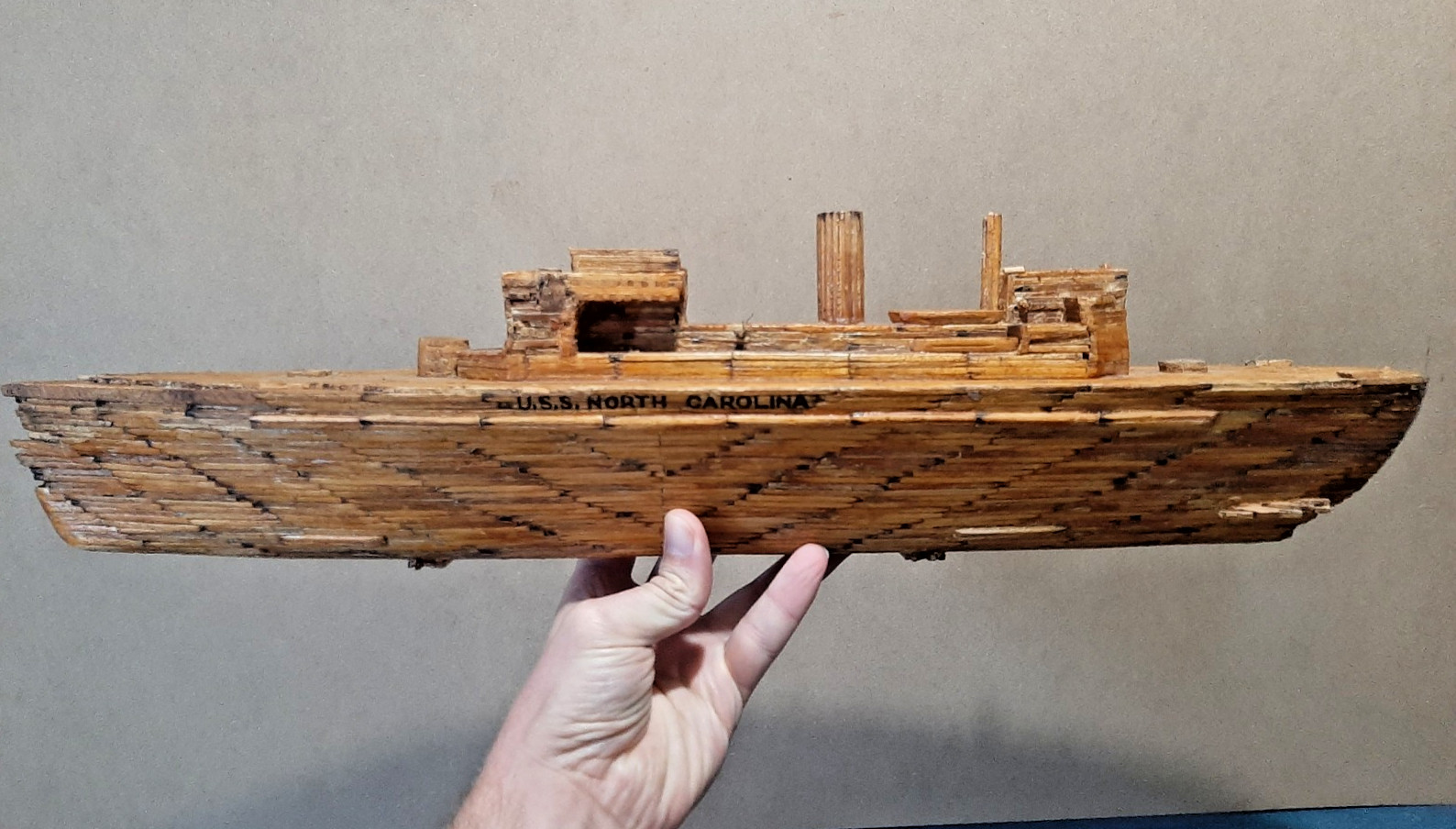 WWII U.S.S. NORTH CAROLINA - MATCHSTICK MODEL - Navy Trench Art - 23\