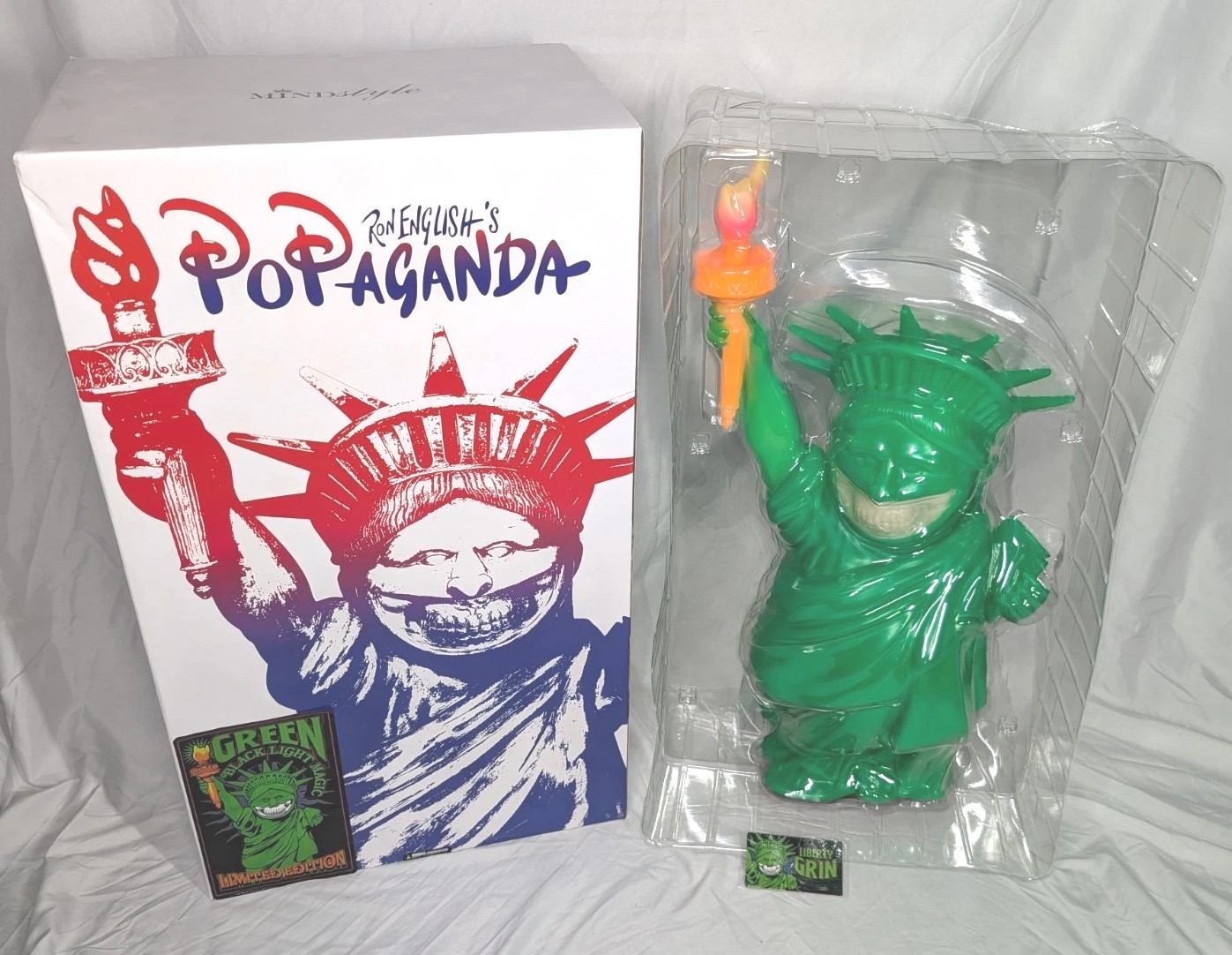 New Liberty Grin Black Light Magic W/BASE Green RON ENGRISH POPUP TOUR in Asia