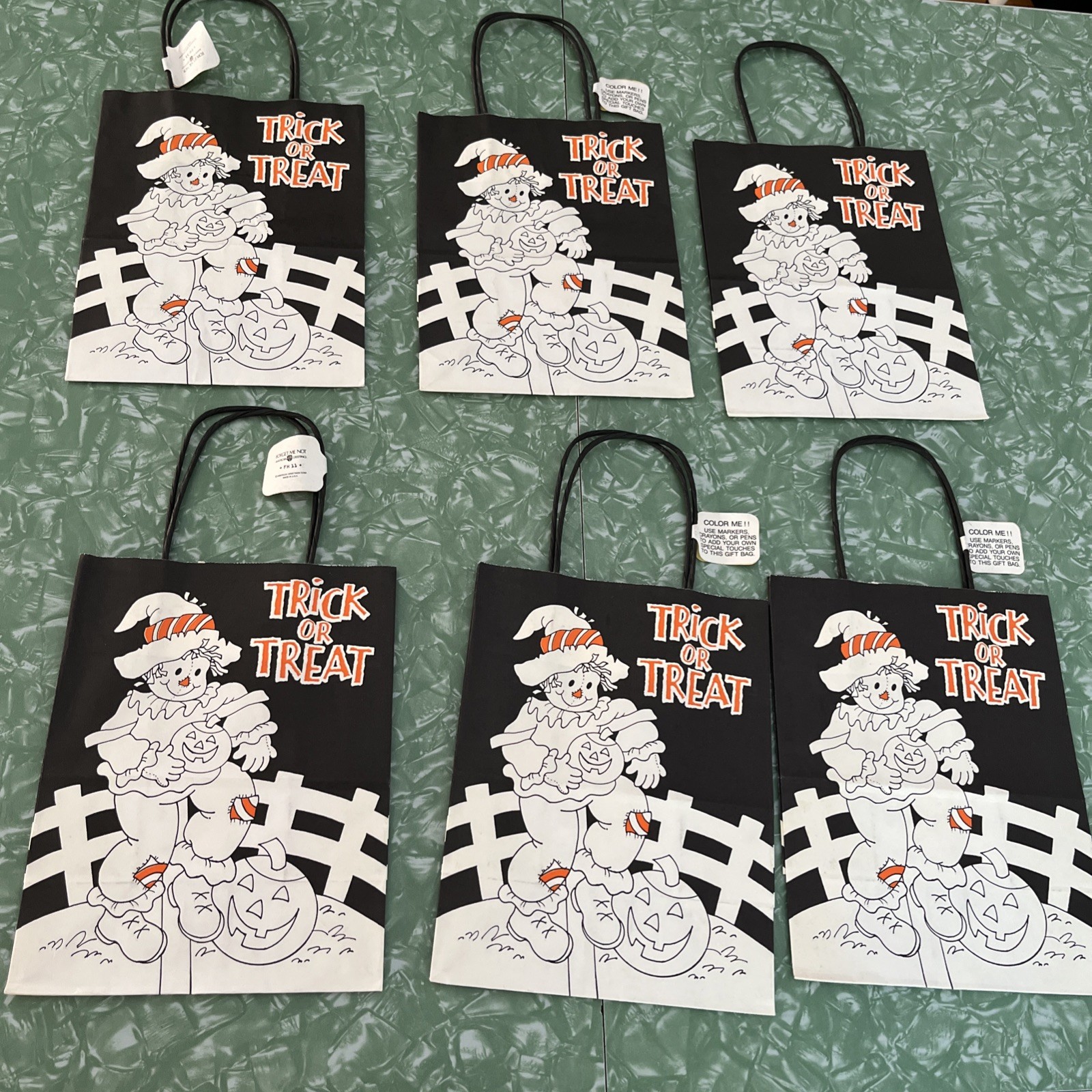 6-Vintage 60’s/70’s Scarecrow Halloween Trick Or Treat Bags American Greetings
