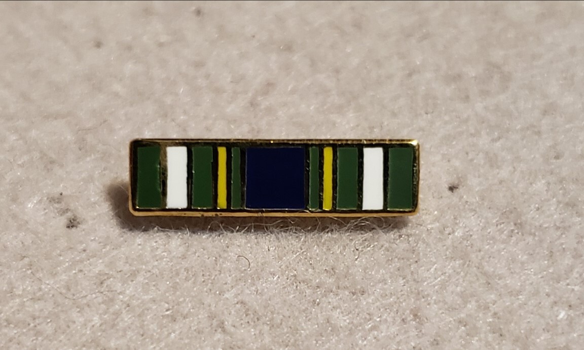 Korean Defense Service Ribbon Lapel Pin / Hat pin