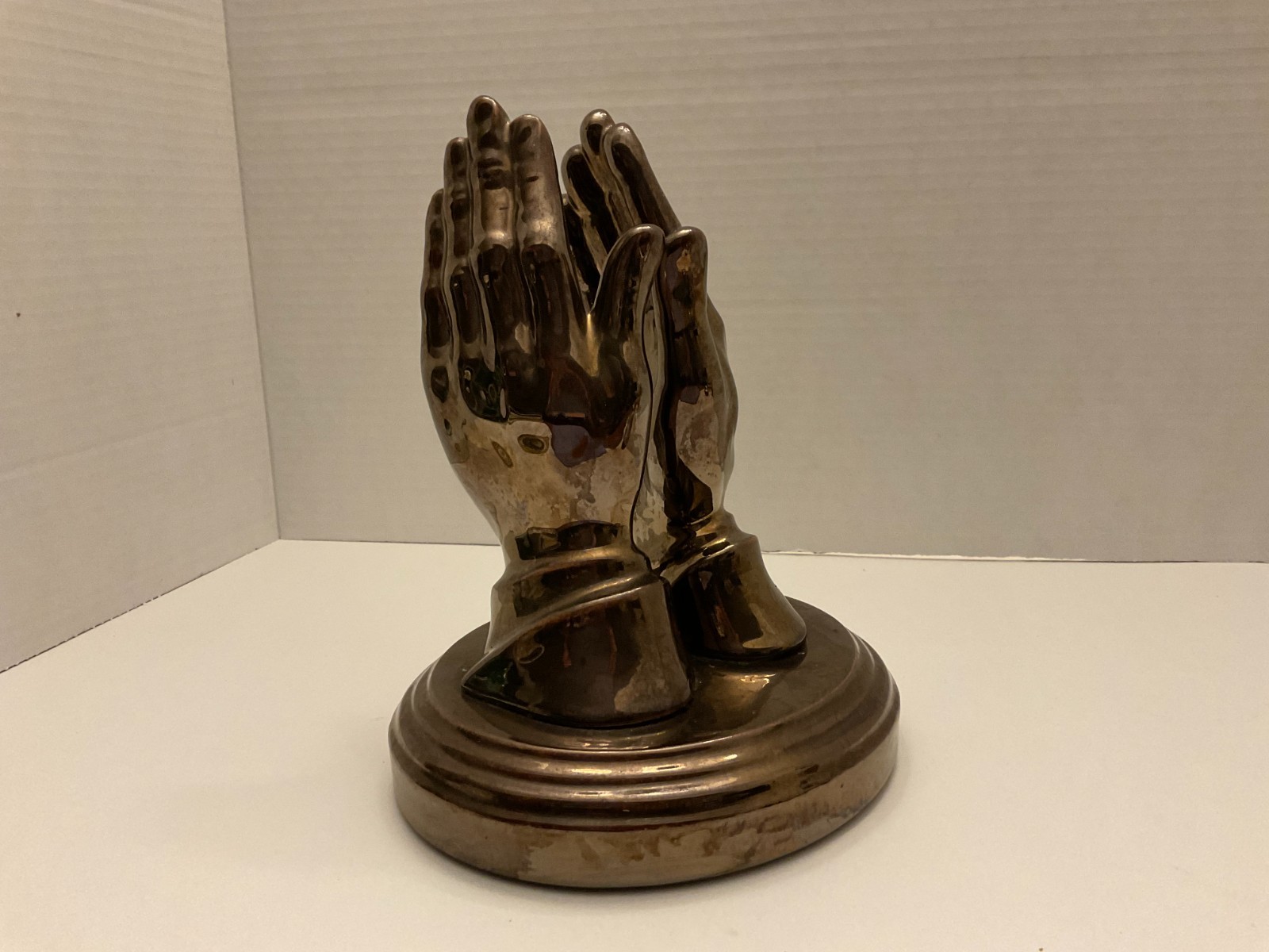 vintage bronze-finish “Praying Hands” religious sculpture, 