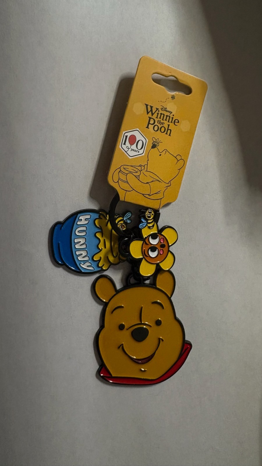 Disney Winnie the Pooh Holding Pot of Honey METAL 3.5\