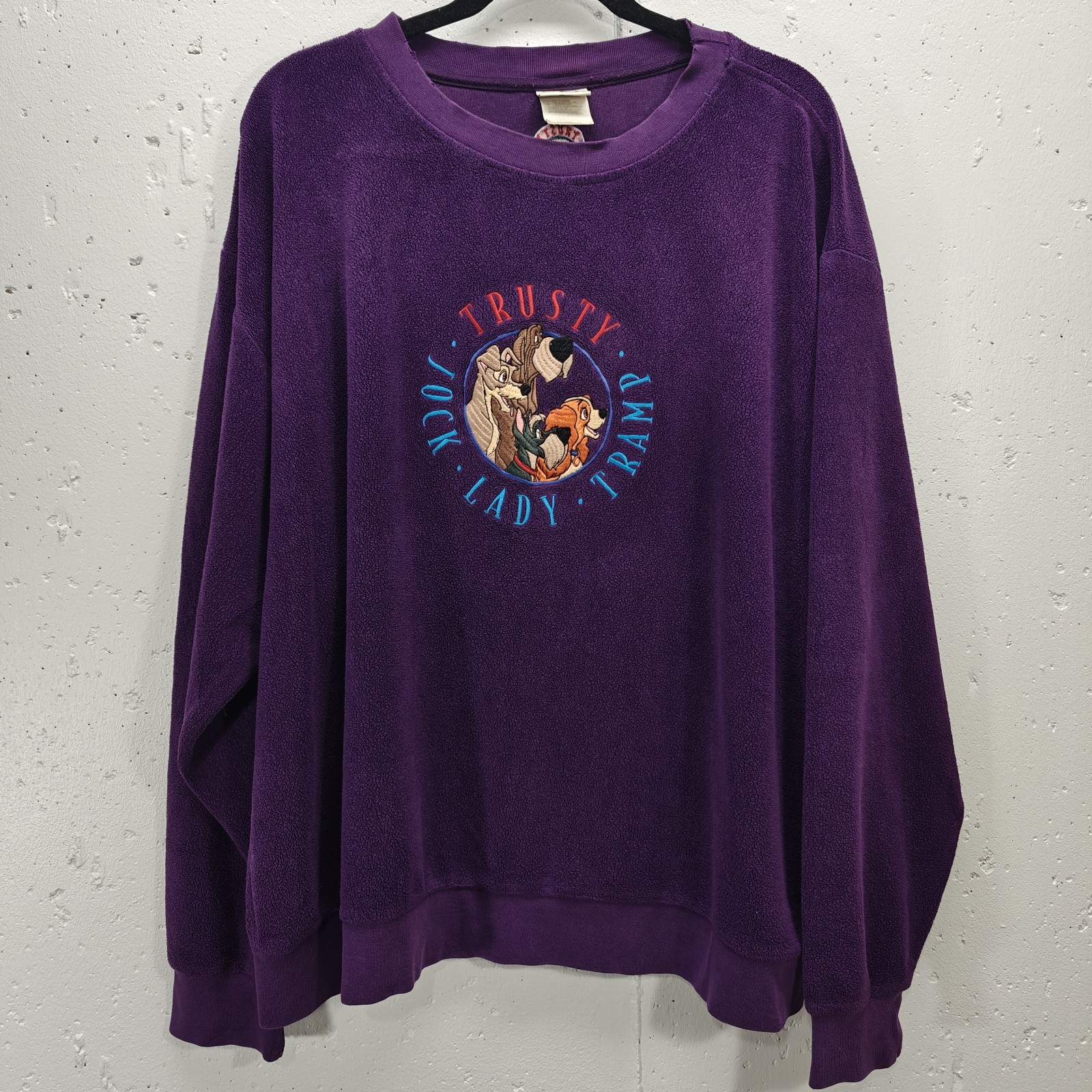 VTG Disney Store Womens Large Lady Tramp Jock Trusty Purple Fleece Sweatshirt