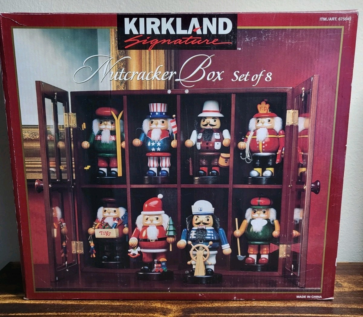 Kirkland Signature 8 Nutcracker Figures Set in Wood Display Cabinet NIB Retired 