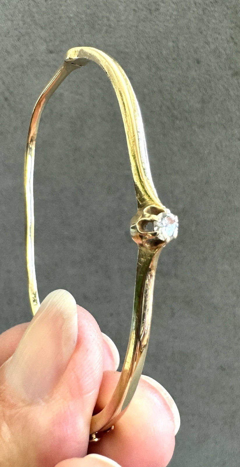 Vintage 14K GOLD + Big DIAMOND Solitaire BANGLE BRACELET Hinged 6.5\