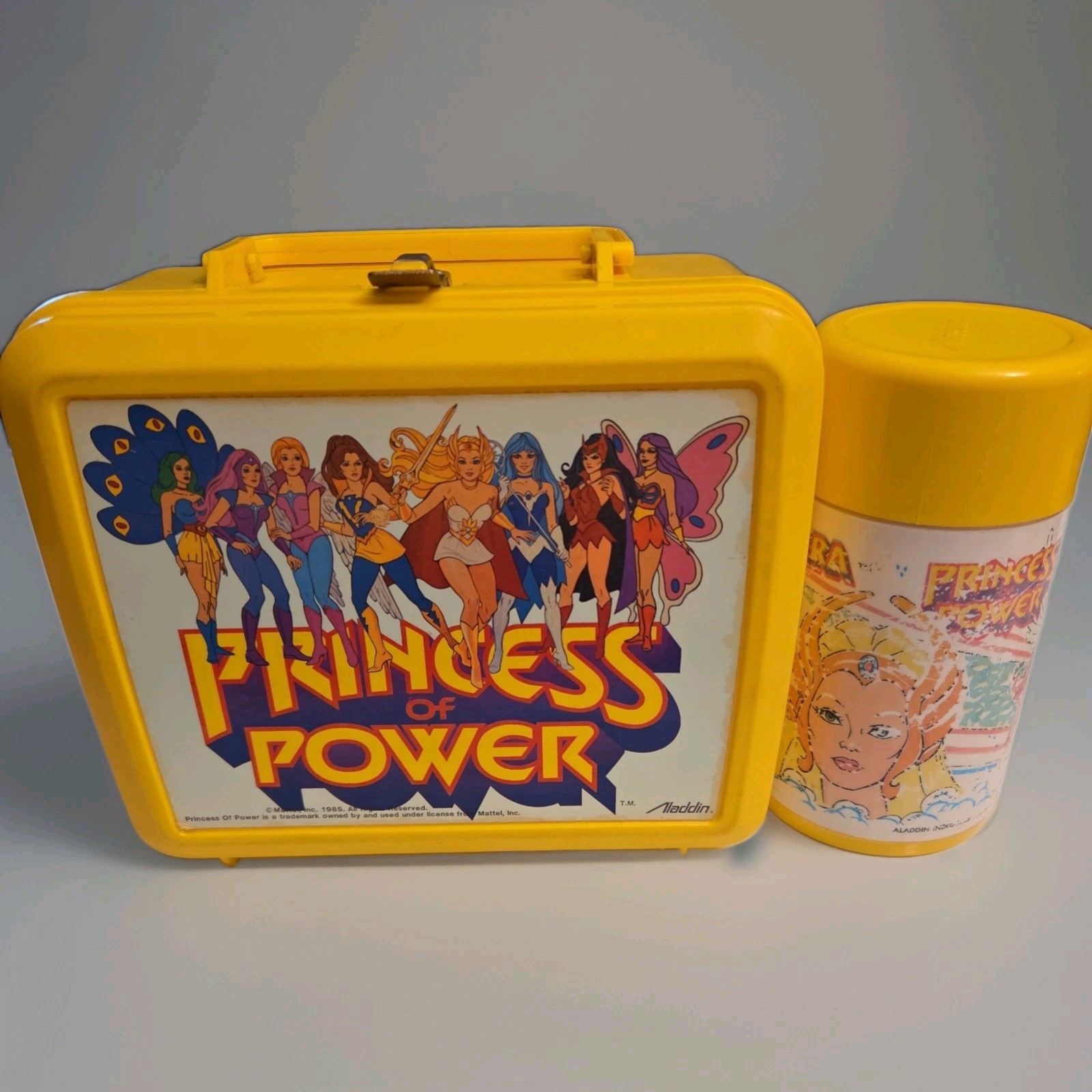 Vintage 1985 Mattel Aladdin Princess of Power She-Ra Plastic Lunch Box w/Thermos