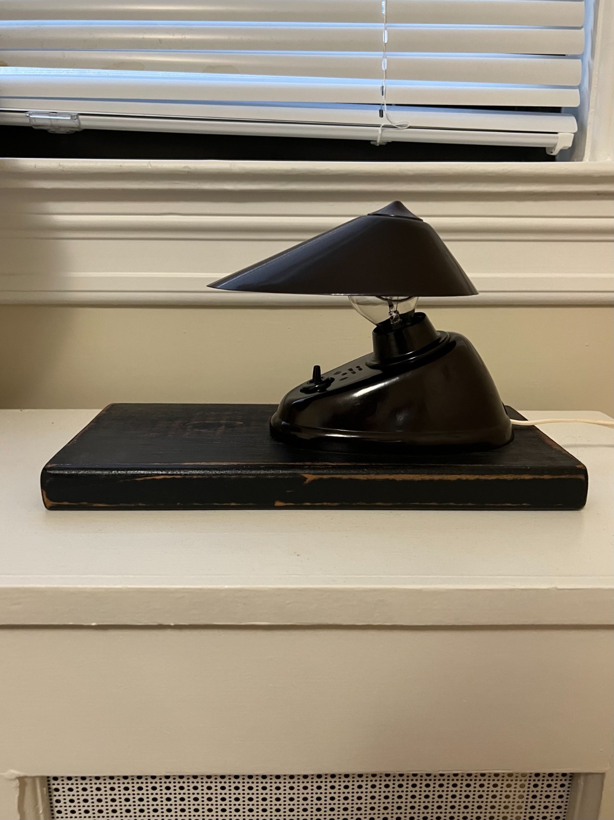 Vintage 1960's Bakelite Table Lamp, Czechoslovakian Design Vintage 1960's Bakelite Table Lamp, Czechoslovakian Design