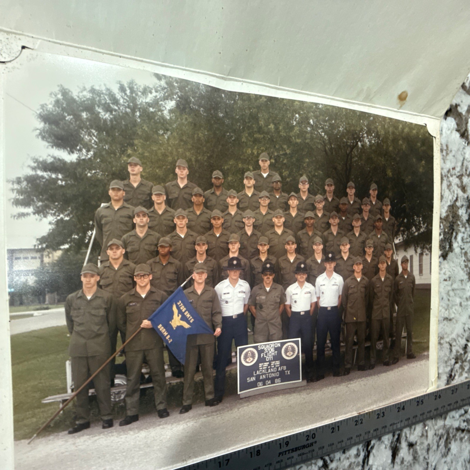 Vintage photo  USAF Squadron 3706 Flight 011  Lackland AFB 1986 VTG 11X14