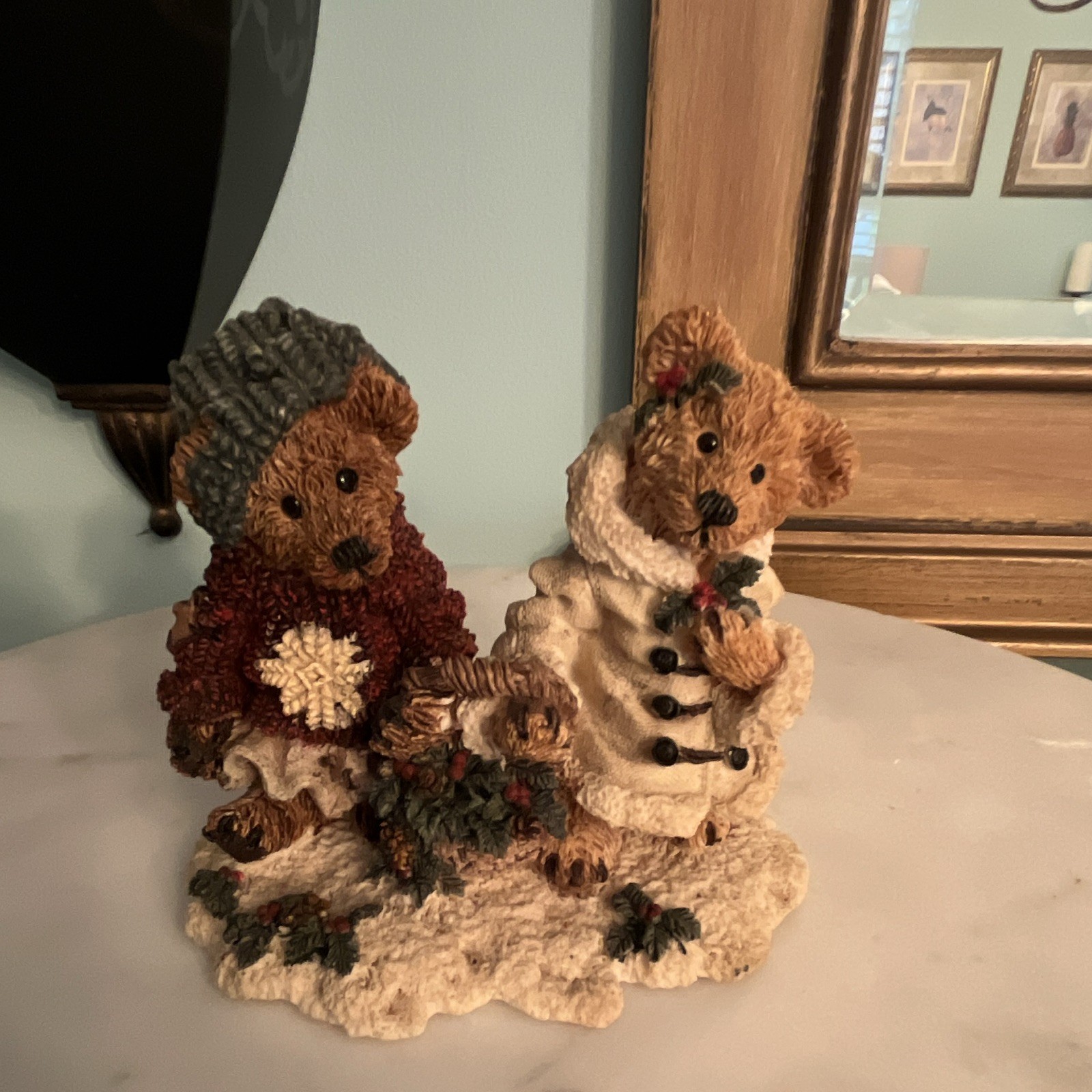 Boyds Bears & Friends Bearstone Edmund & Bailey Gathering Holly Figurine 1994