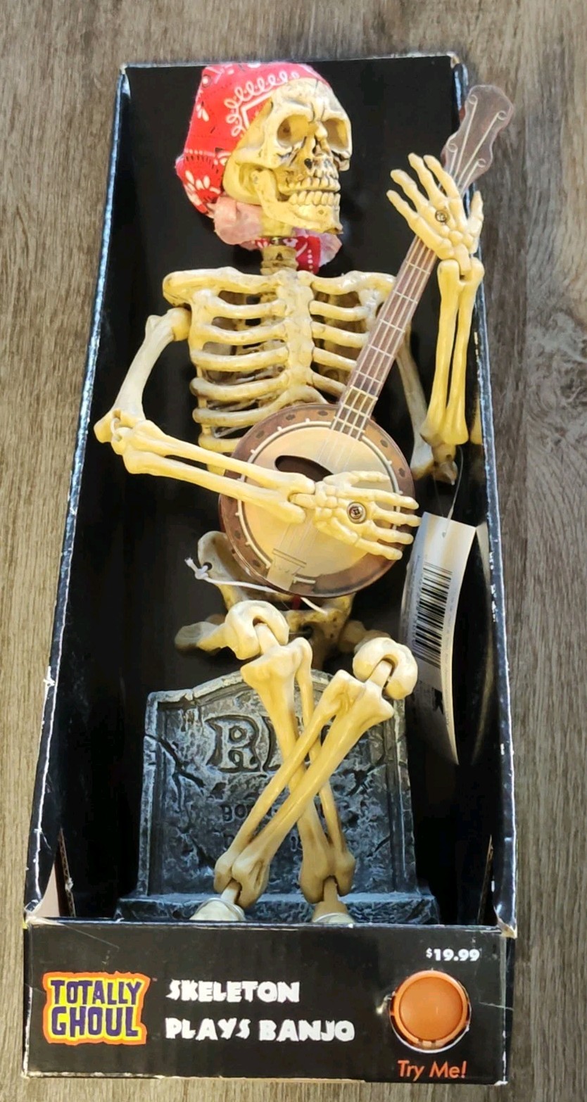 Totally Ghoul Animated Banjo Playing Skeleton 12\