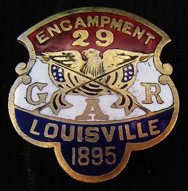 1895 GAR GRAND ARMY OF THE REPUBLIC SCREWBACK ENAMELED PIN - LOUISVILLE KENTUCKY