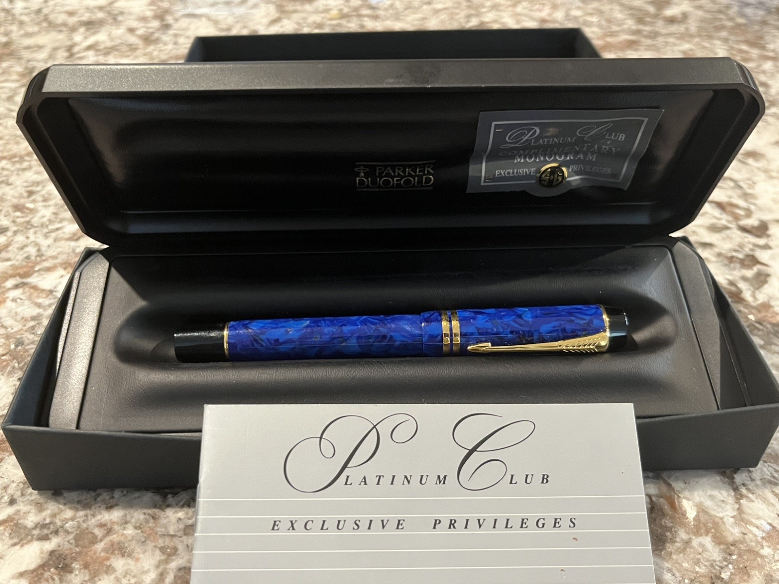 Parker Duofold Centennial Lapis Blue Fountain Pen 18k Gold F Nib with Box/Papers