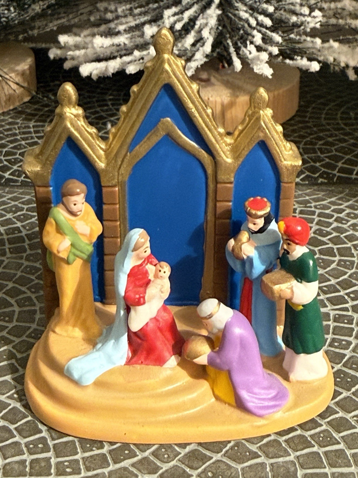 Department 56 Christmas In The City City Nativity Holy Family