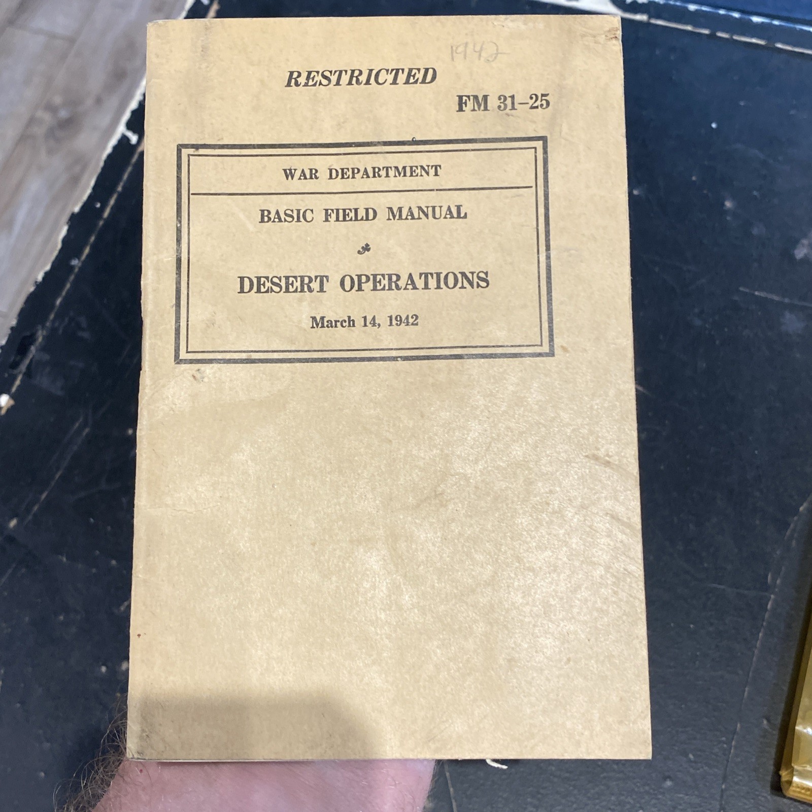WW2 FM 31-25 War Department Field Booklet DESERT OPERATION March 1942