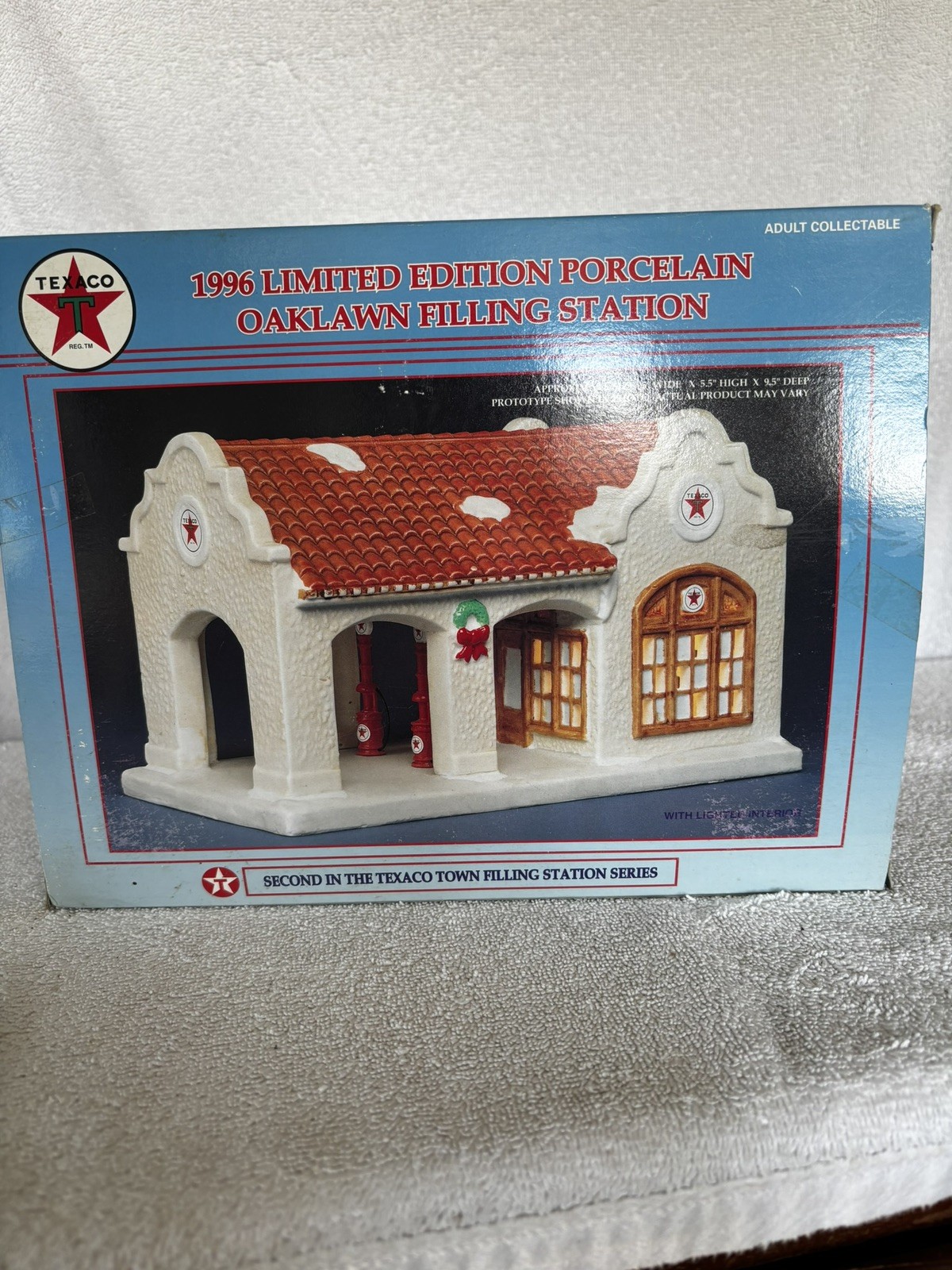 VTG 1996 TEXACO TOWN FILLING STATION SECOND IN SERIES PORCELAIN LIGHTED STATION