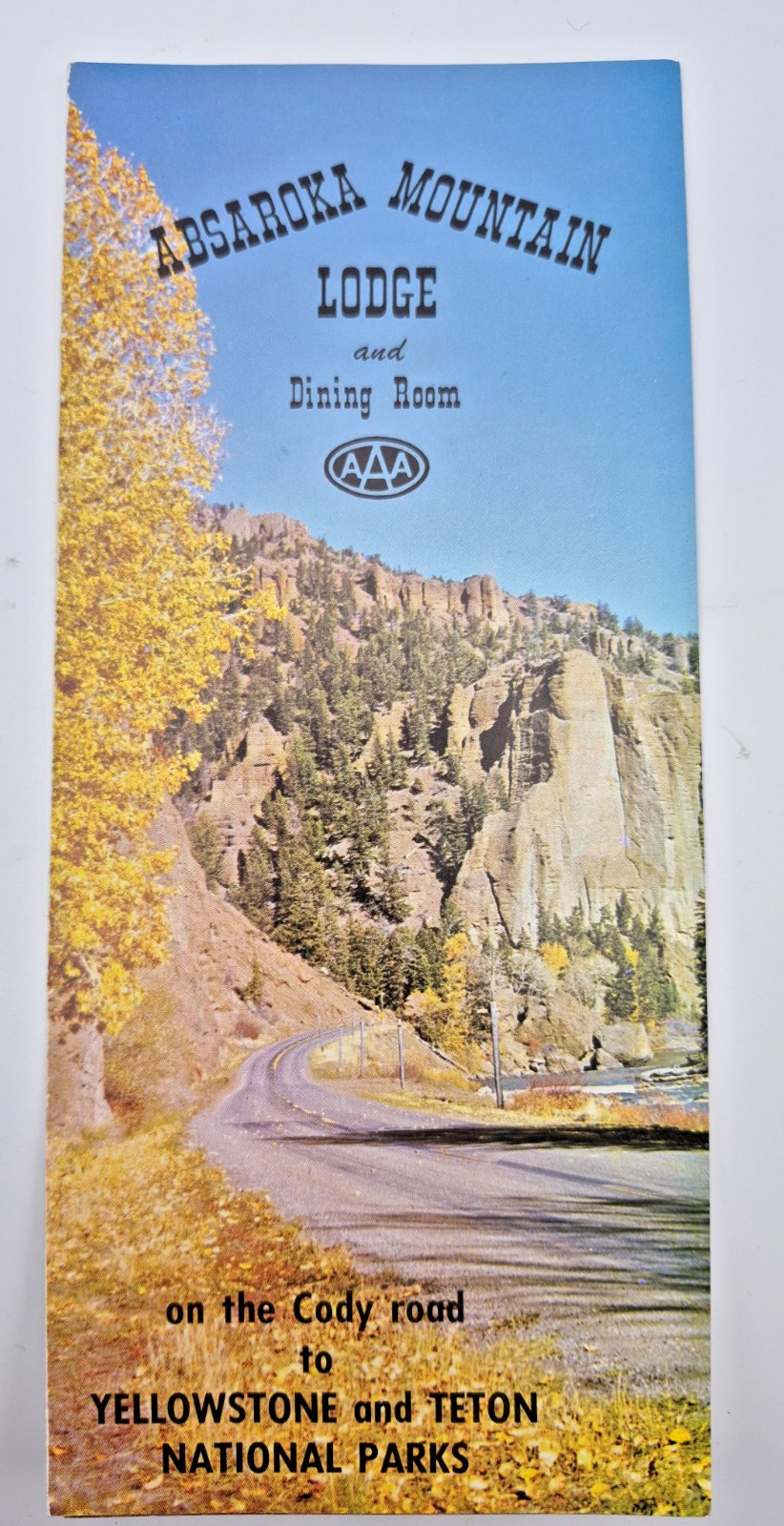 1960s Yellowstone and Teton National Parks brochure Absaroka Mountain Lodge AAA