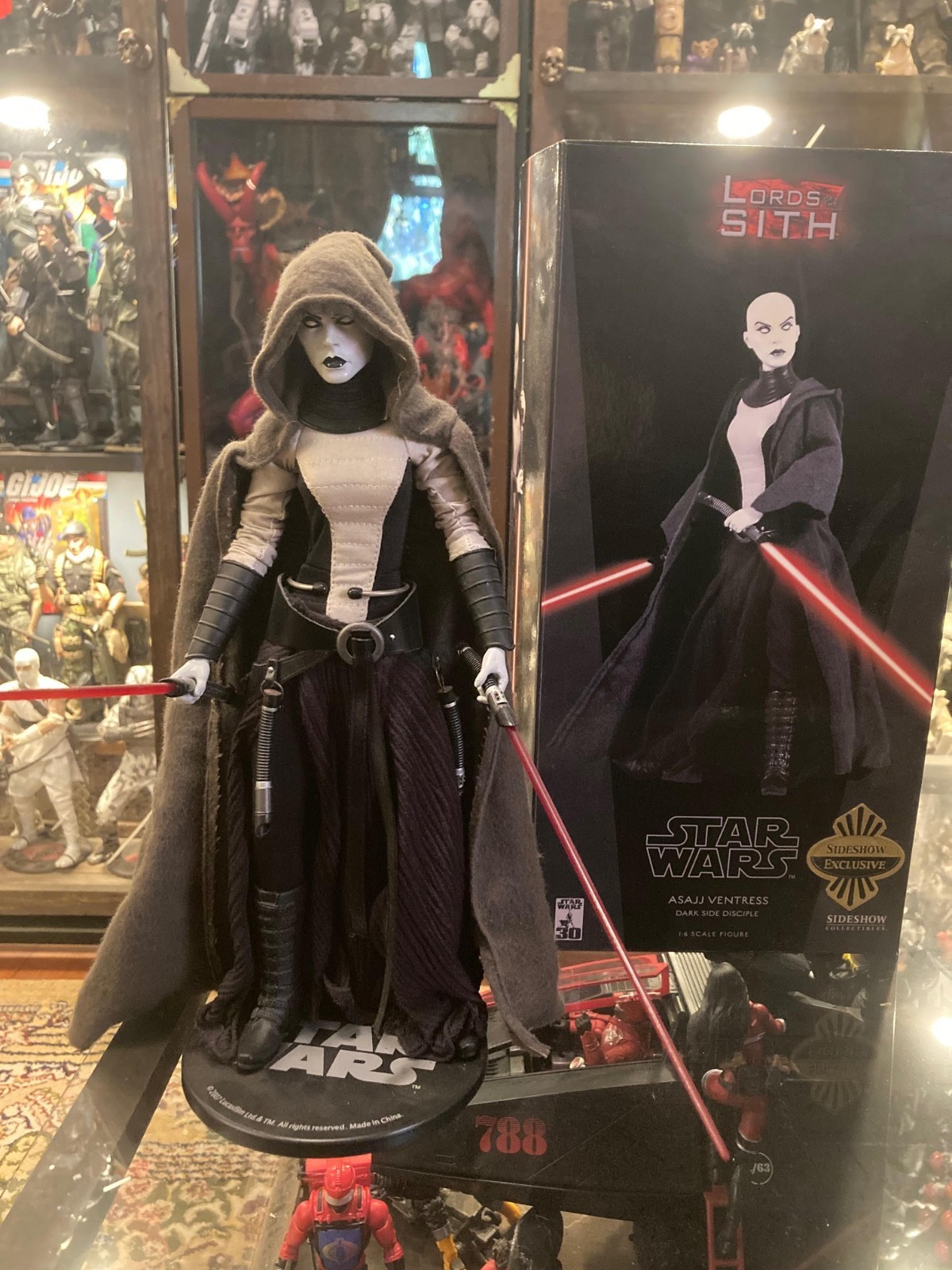 Star Wars Sideshow Collectibles Asajj Ventress 1/6 scale