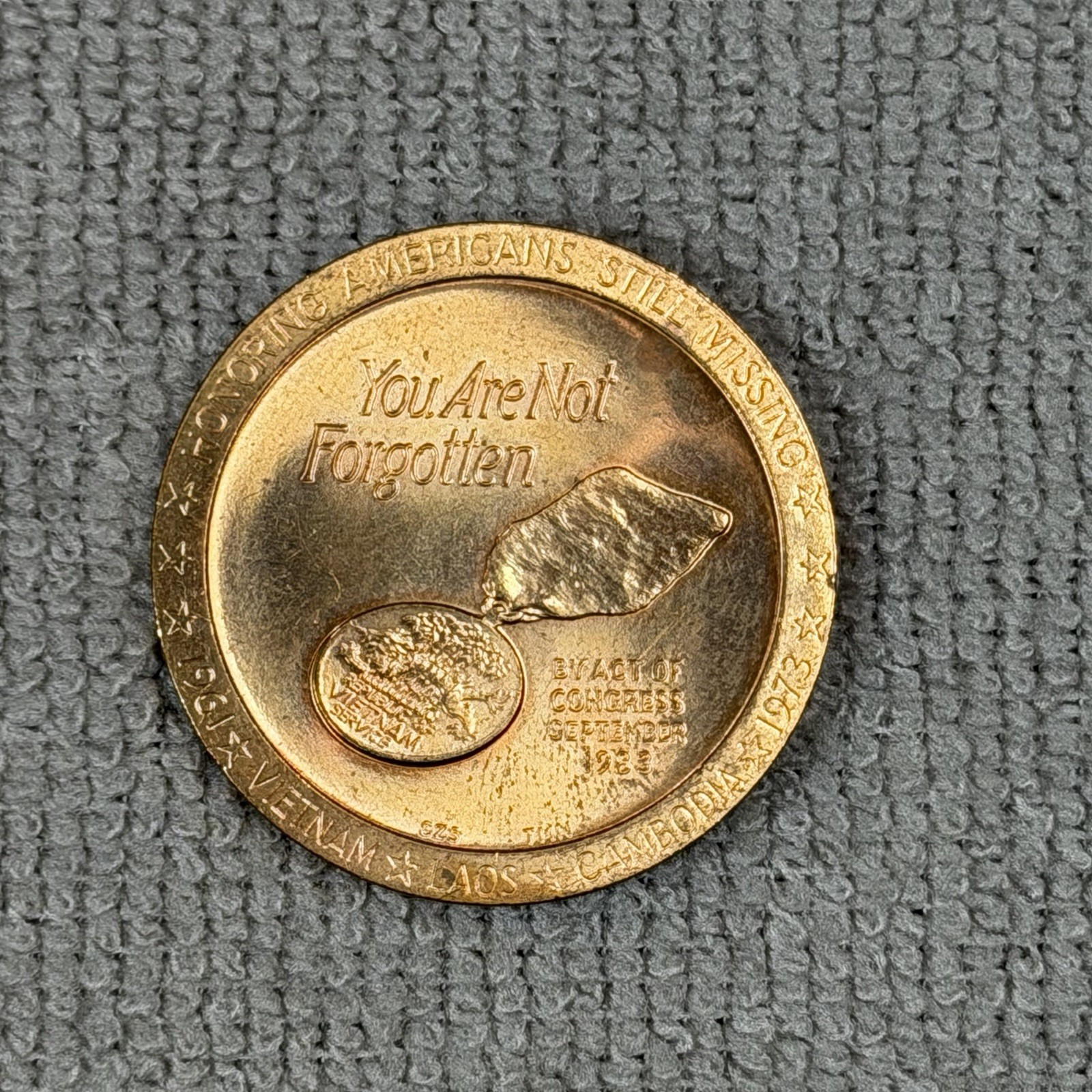1983 US Mint POW MIA Bronze Medal Coin You Are Not Forgotten Act of Congress