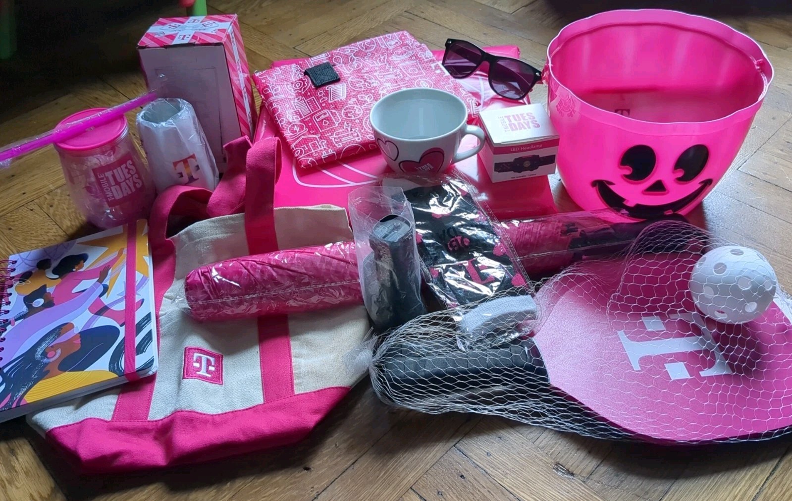 New Unopened T-Mobile Tuesdays Collectibles Mega Lot of 16 - Halloween Bucket