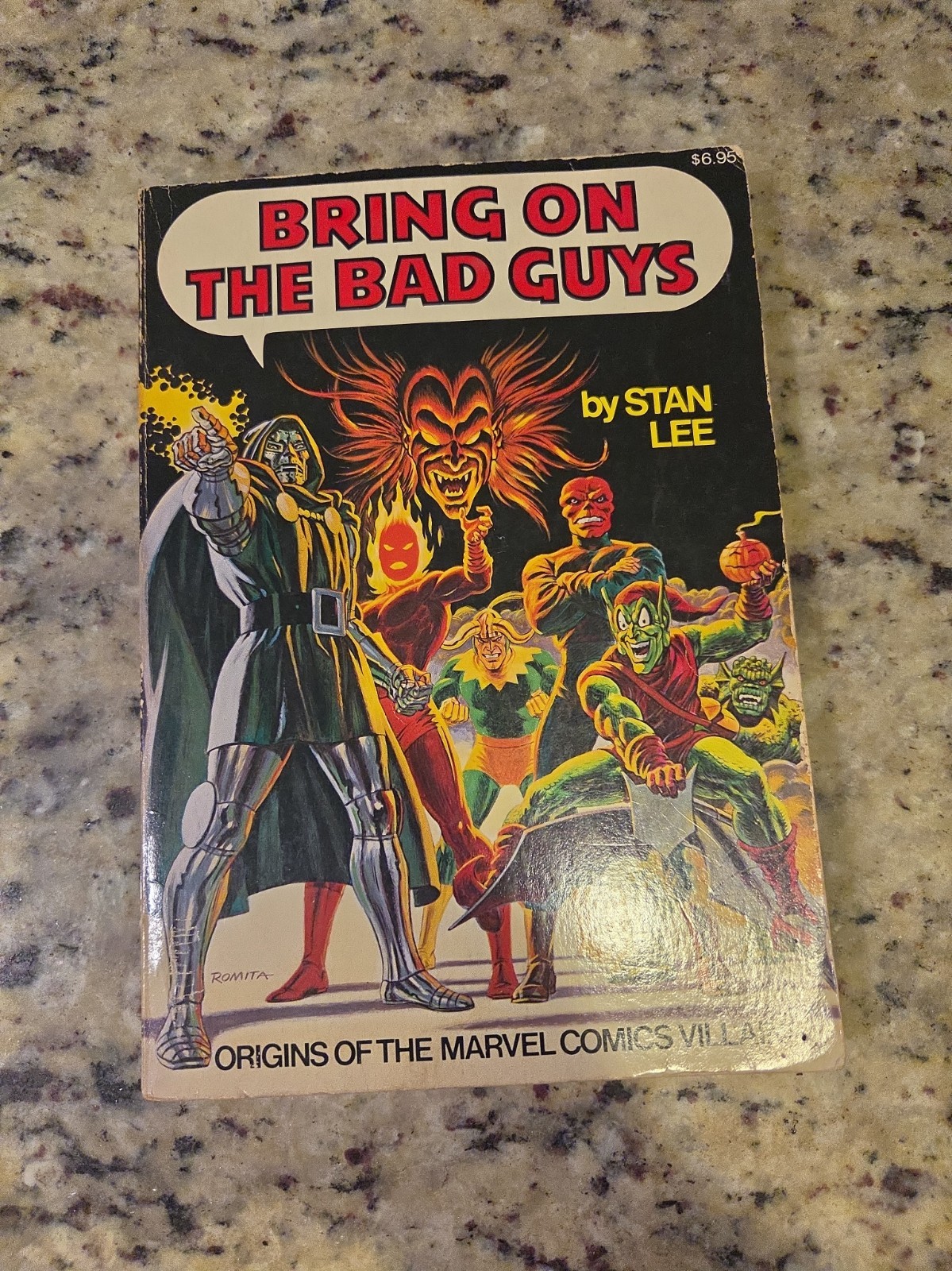 Marvel Fireside 1976 BRING ON THE BAD GUYS TPB Autographed STAN LEE John Romita