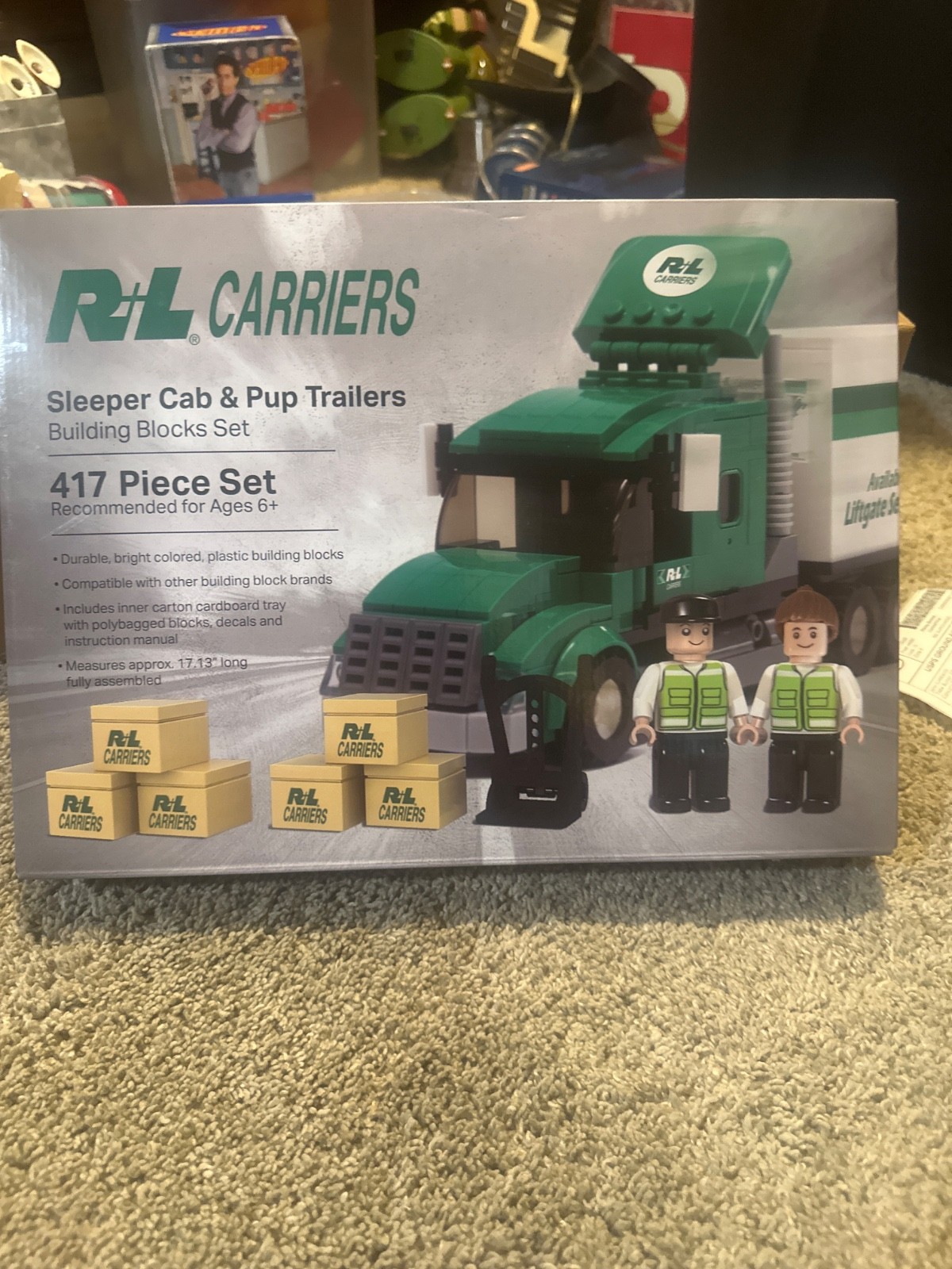 R+L Carriers Sleeper Cab & Pup Trailers 417 Piece set