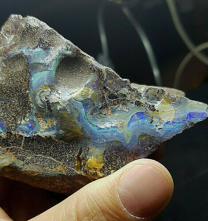 Fabulous Boulder Opal, Australia (Fabulous Australian Opal) 