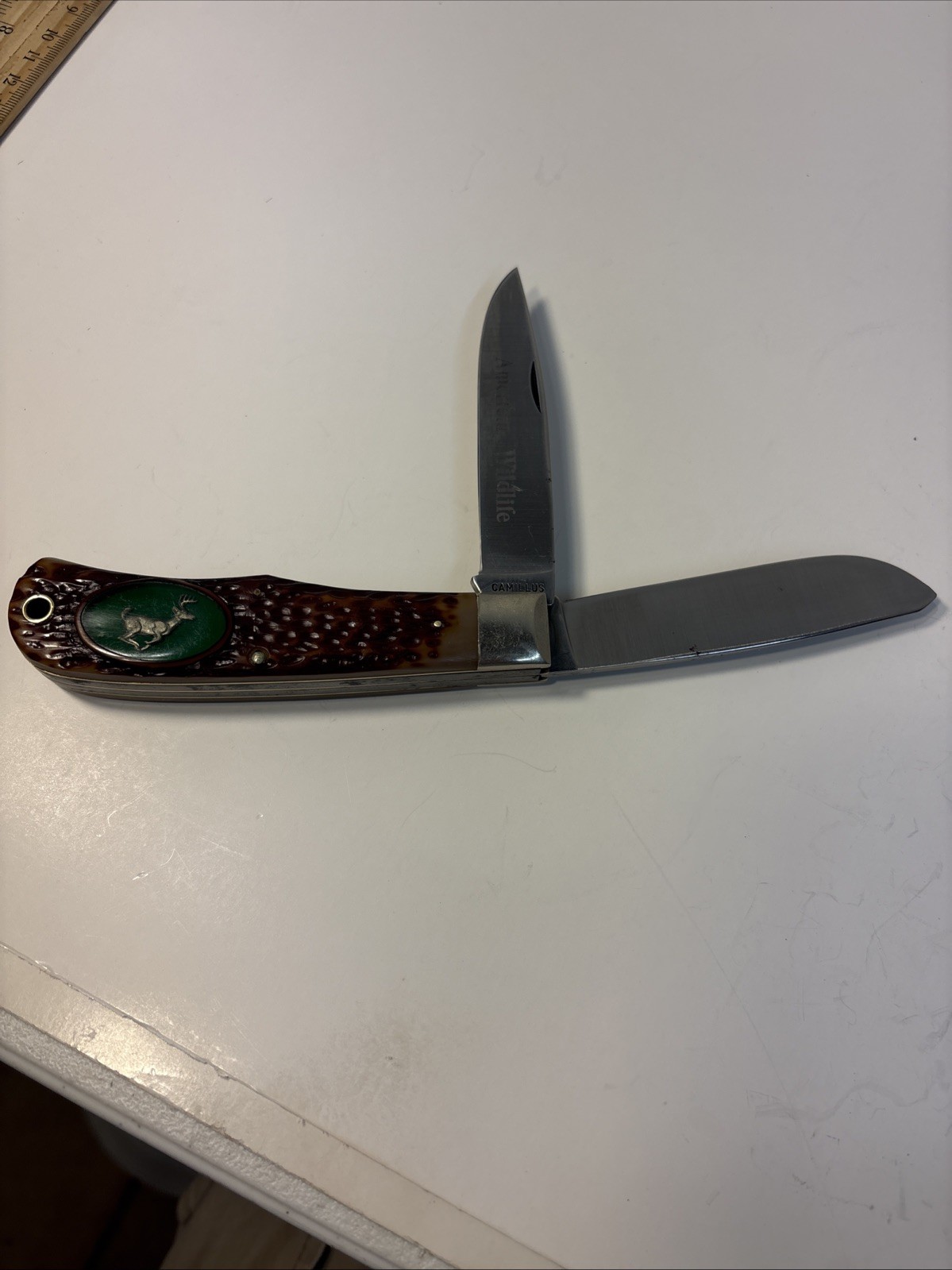 Vintage Camillus USA No. 10 American Wildlife Deer 2-Blade Folding Pocket Knife