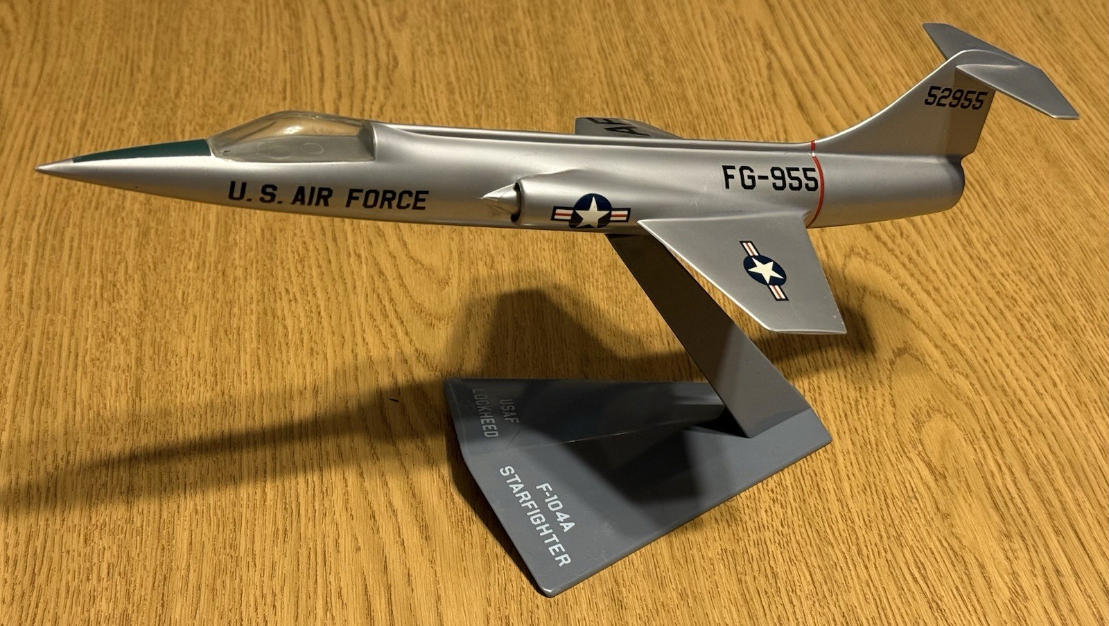 Vintage 50s USAF Lockheed F-104 Starfighter Airplane Desktop Model Topping