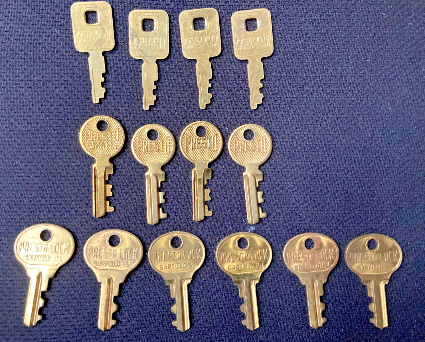 Vintage 14 Presto Keys Replacement 292 Suitcase Trunks Jewelry Box plus Others
