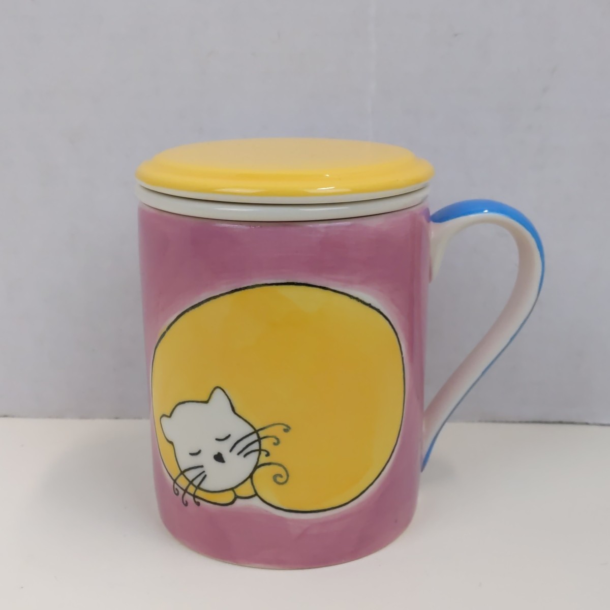 A Loja Do Gato Preto Cat Mug With Tea Infuser Lid Hand Painted Thailand Crack 