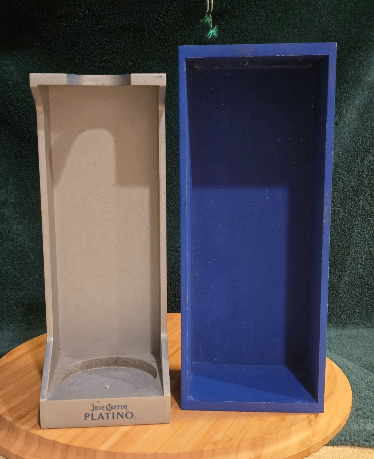 Pre-owned Jose Cuervo Reserva De La Familia Platino Rare Blue Wood Box Display