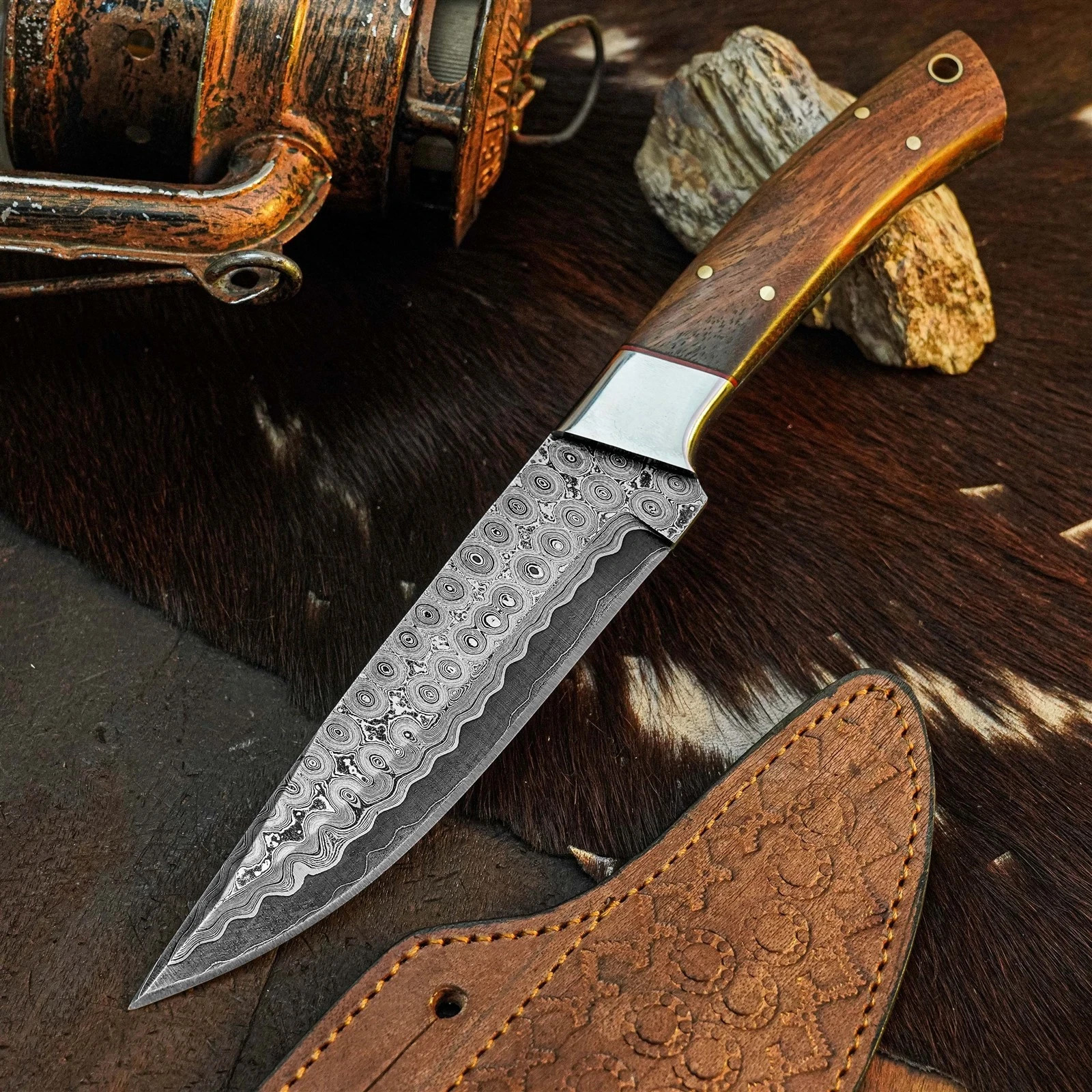Custom Handmade Damascus Hunting Knife
