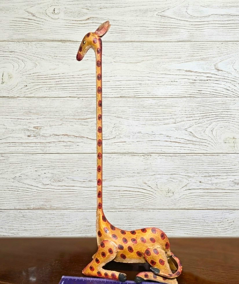 Vintage Hand-Painted Metal Reclining Giraffe Figurine – Made in India 1980s/90s