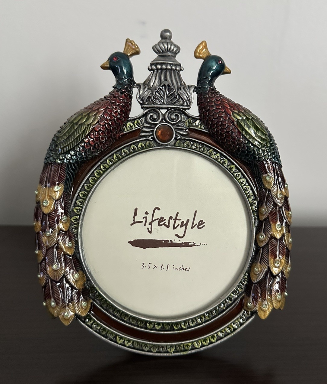 Lifestyle Peacock Round Picture Frame 3 1/2\