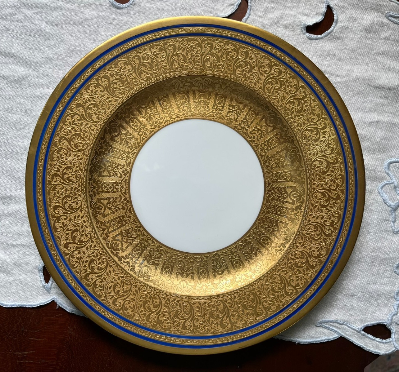 HUTSCHENREUTHER SELB LHS BAVARIA SET 12 GOLD ENCRUSTED DINNER PLATES BLUE TRIM