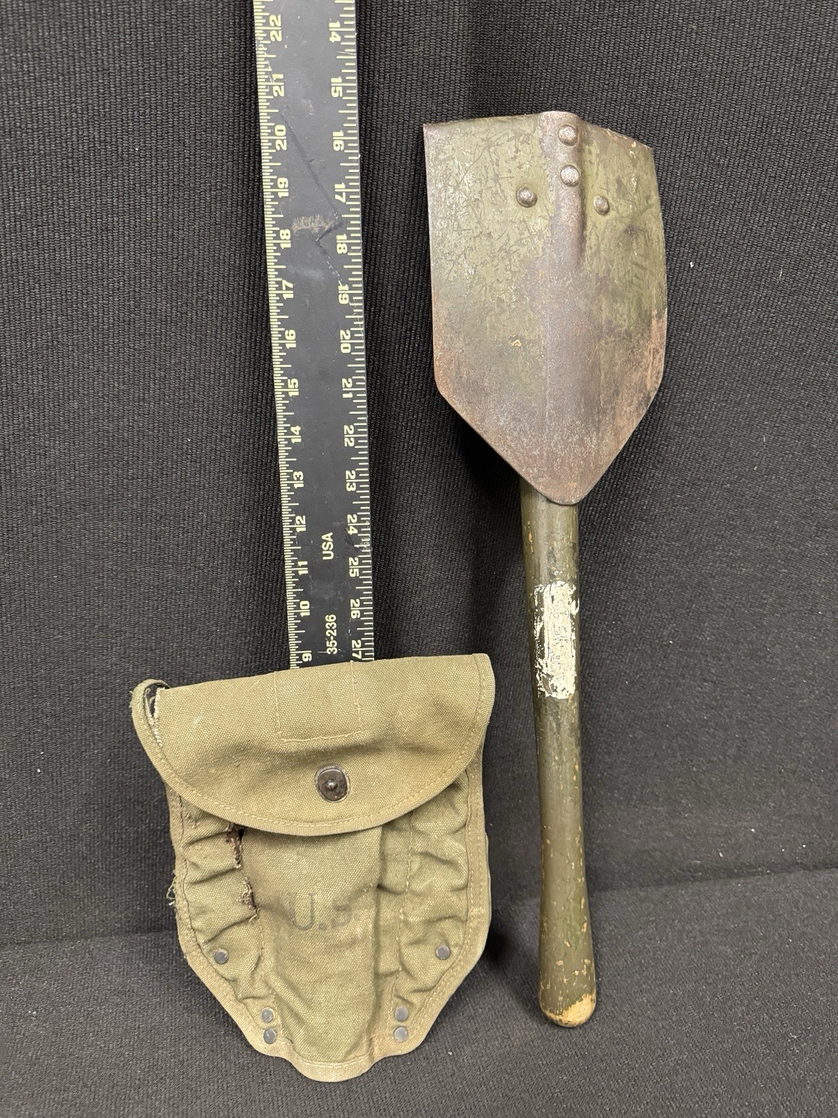 VINTAGE U.S. MILITARY WW2 AMES 1945 TRENCH TOOL SHOVEL WITH ORIG COVER - USA