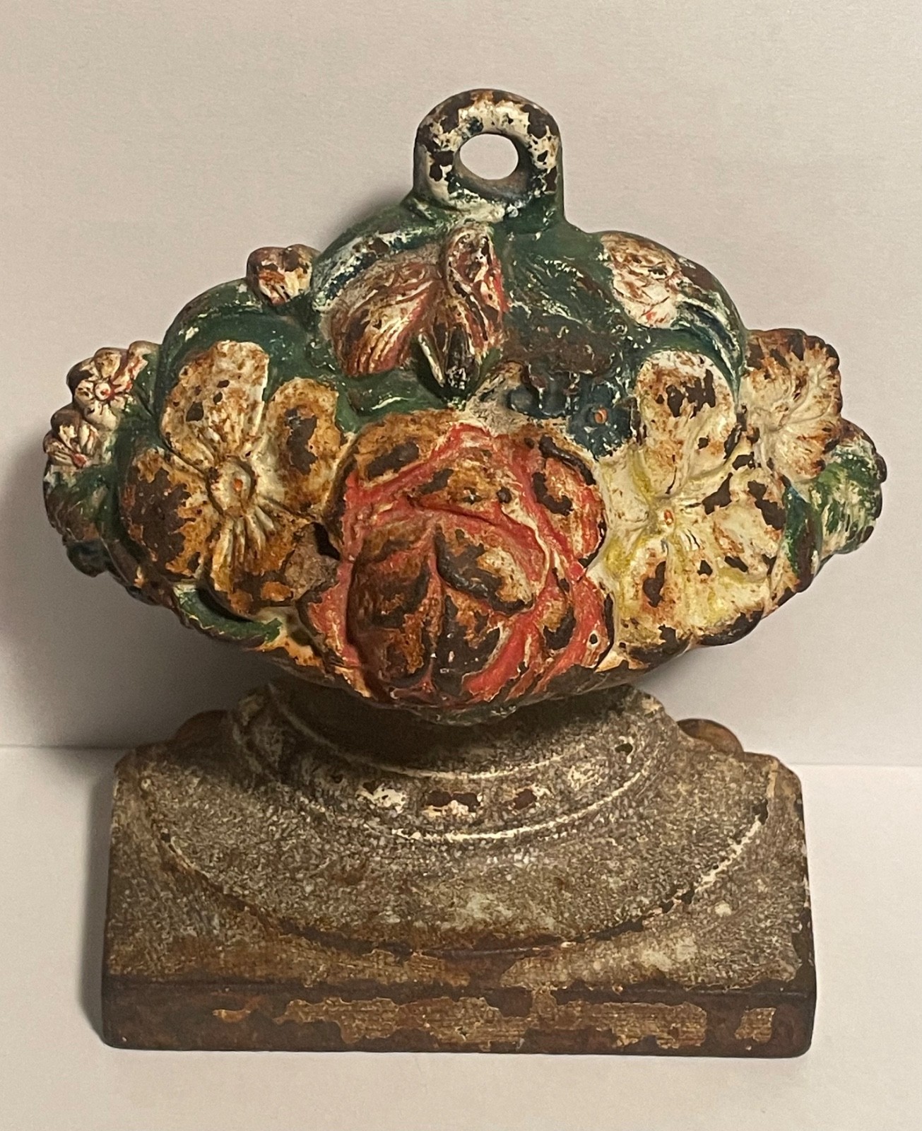 ANTIQUE CAST IRON C.J.O JUDD Co  BASKET of FLOWERS GARDEN URN #1285 - orig paint