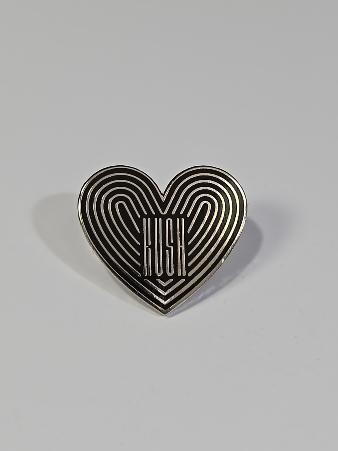Kush Heart Lapel Pin Milk Makeup High Volume Mascara w/ Heart-Shaped Fibers