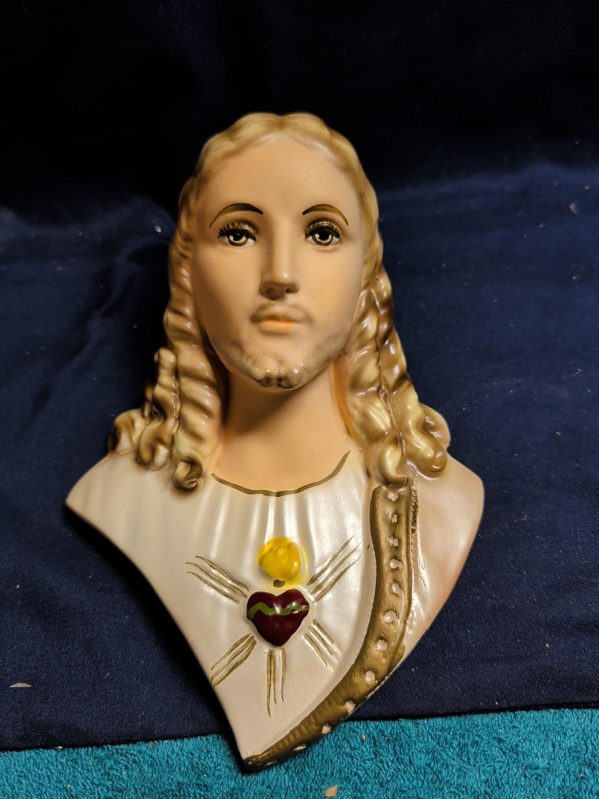 Jesus Sacred Heart Chalkware Wall Plaque 1959 Mich. Composite Lamp Co. Detroit 