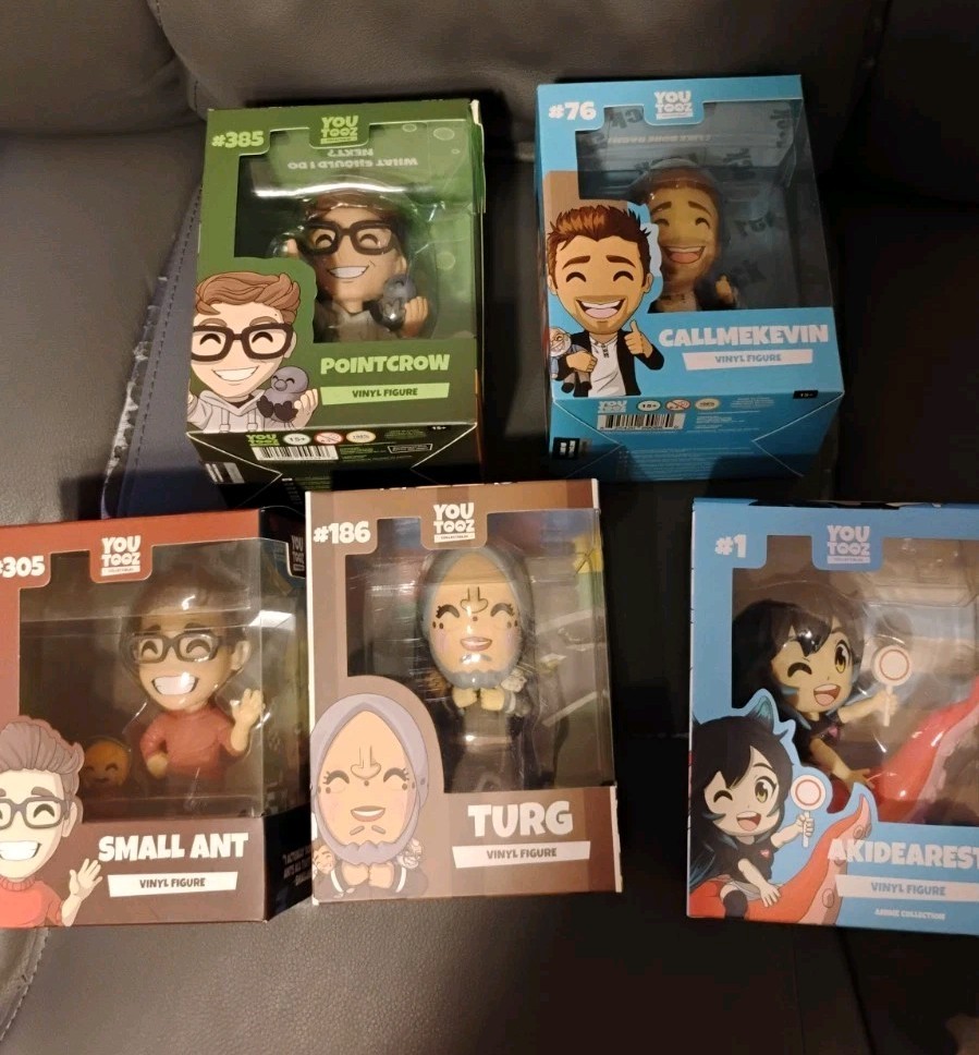 Set Of Five Youtooz Vinyl Figures