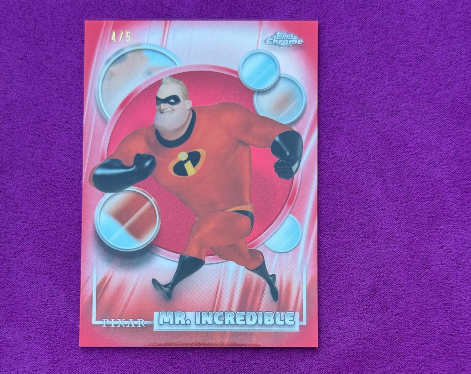 2026 TOPPS Disney Chrome MR. INCREDIBLE RED REFRACTOR 4/5 YEAR and COLOR MATCH