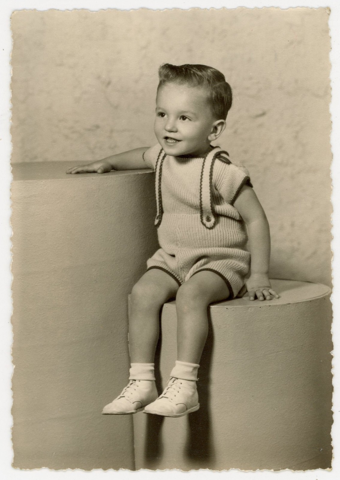Klamath Falls Oregon cute Child Portrait c1950s  - Ferebee-Kessler Studio Photo