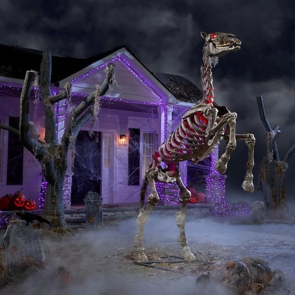 Home Accents 8.5 FT Grave Bones Giant LED Undead Horse Halloween 25SV25060