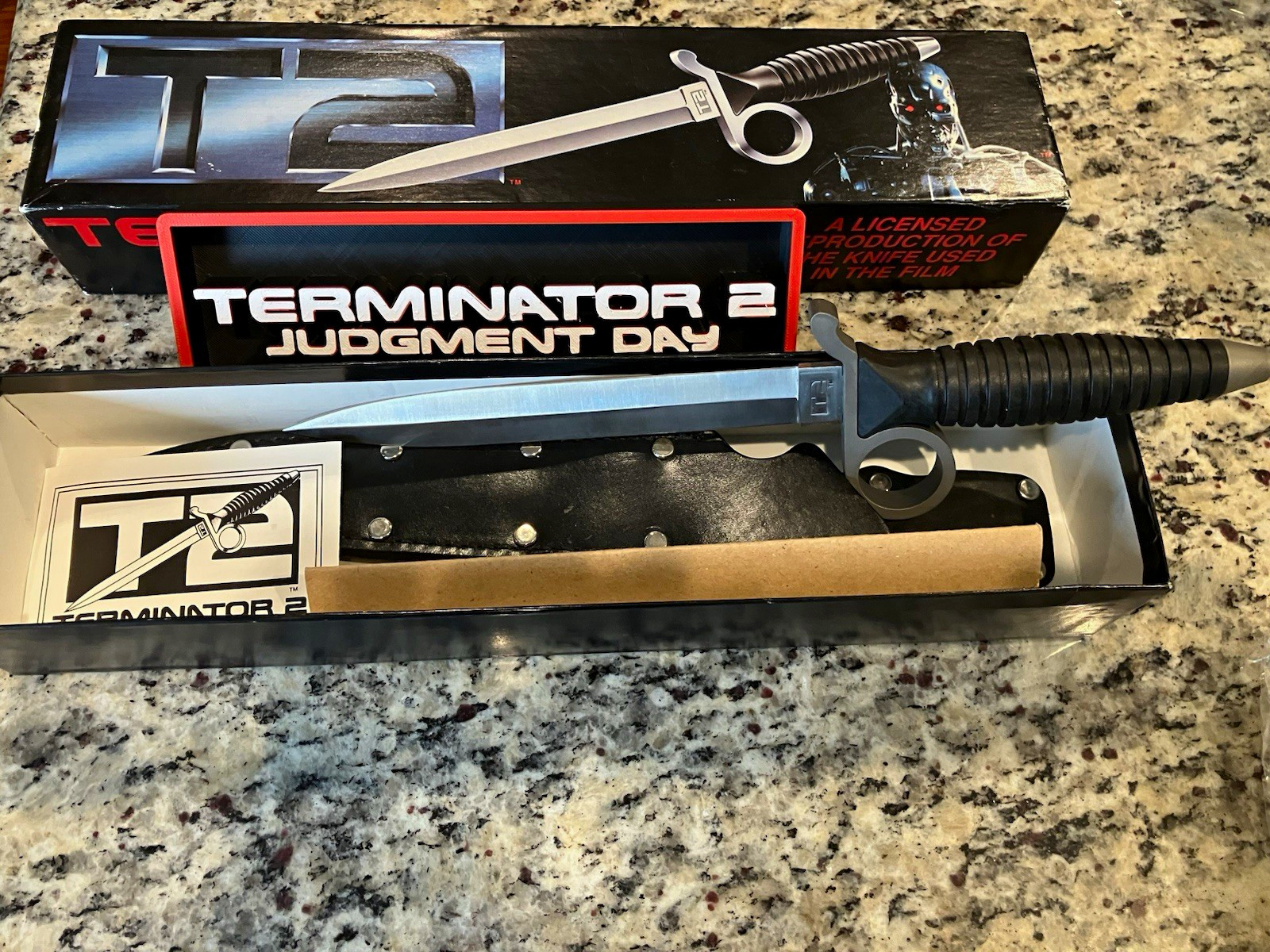 Terminator 2 T2 UC605 United Cutlery 1991 COA Box Sheath MINTY Extras vintage🔥