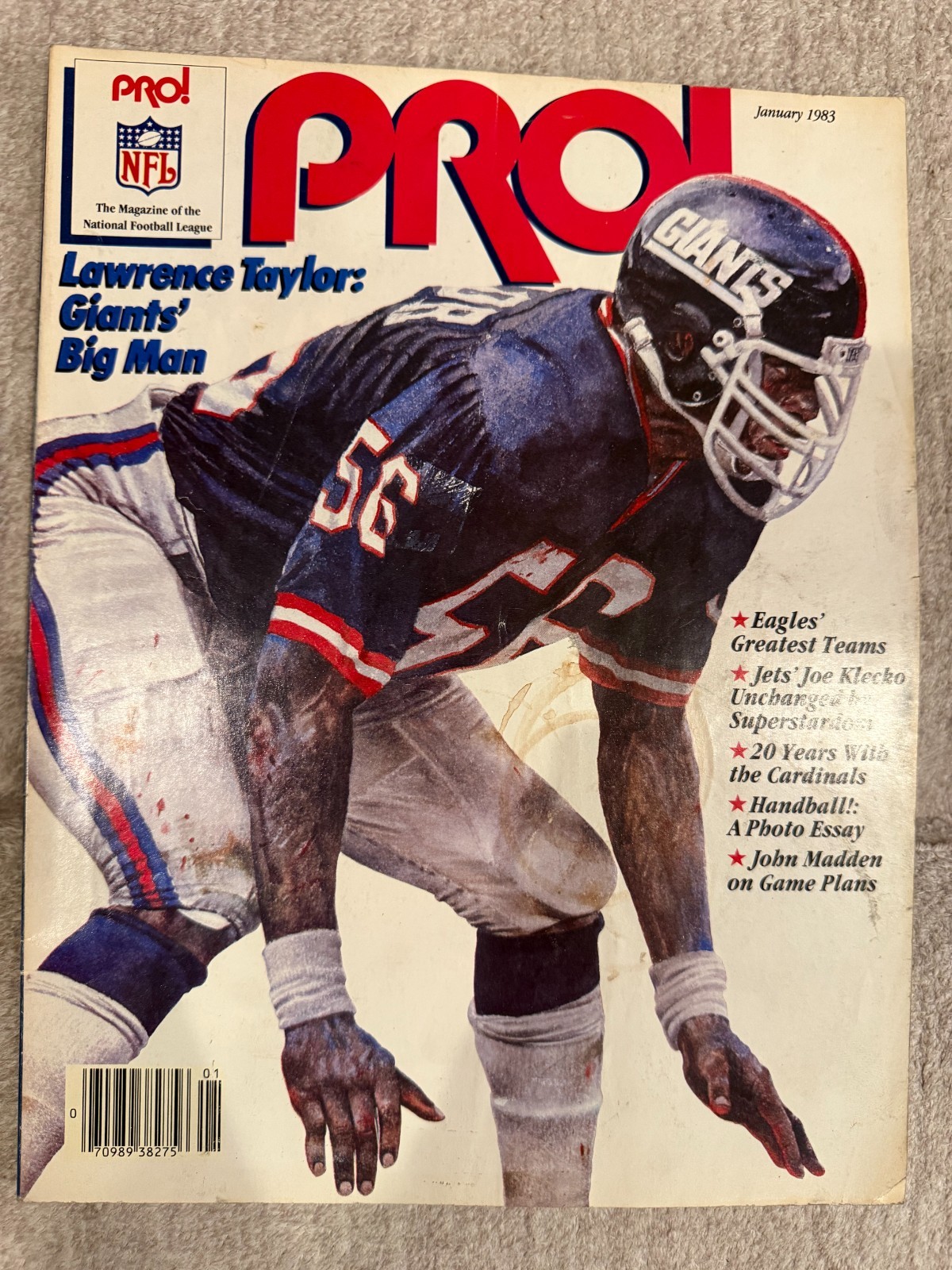 Vintage January 1983 NFL Pro Magazine Lawrence Taylor N.Y. Giants