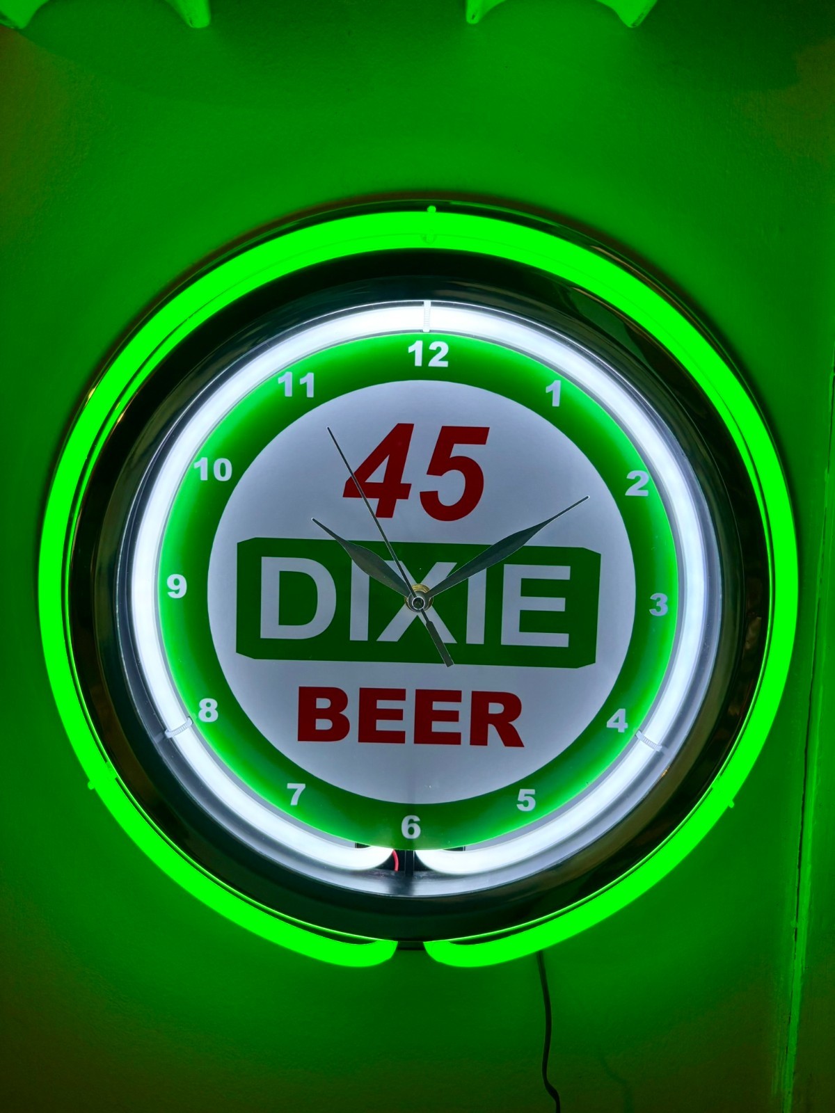 Dixie 45 New Orleans Beer Man Cave Green Neon Style Retro LED Clock Sign