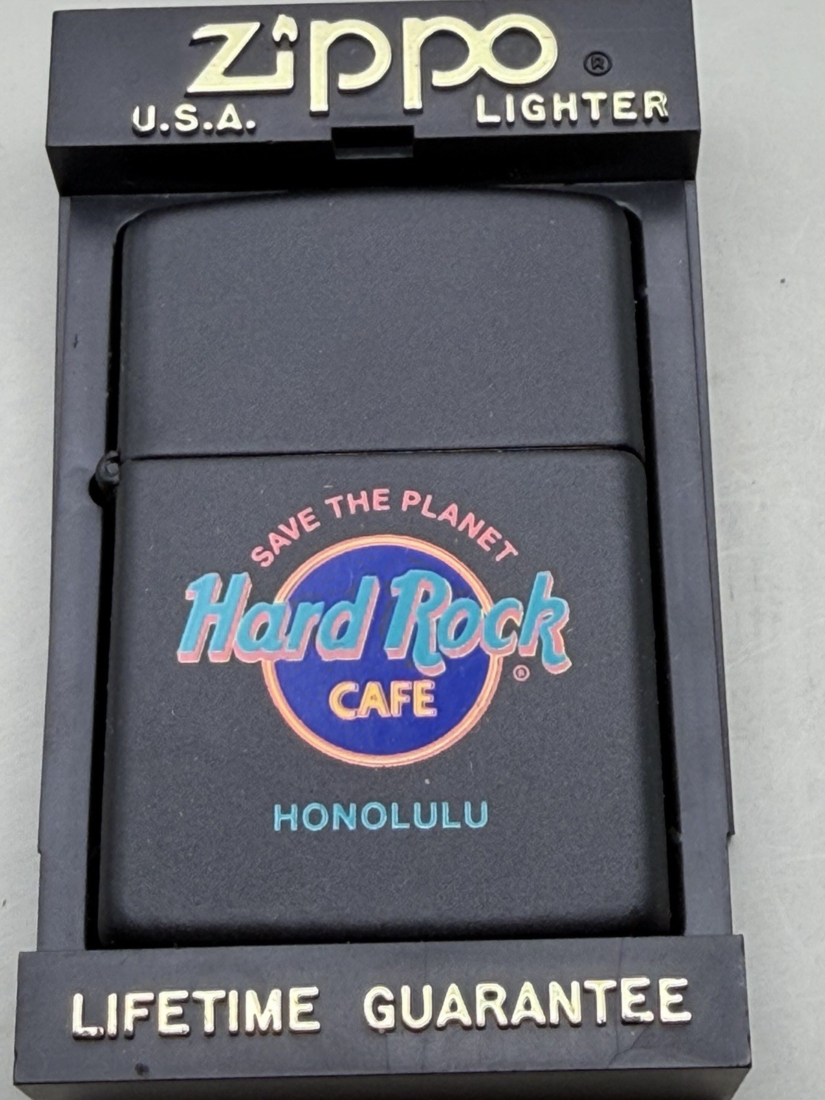 Hard Rock Cafe Honolulu Save The Planet Black Matte Zippo Lighter New B82